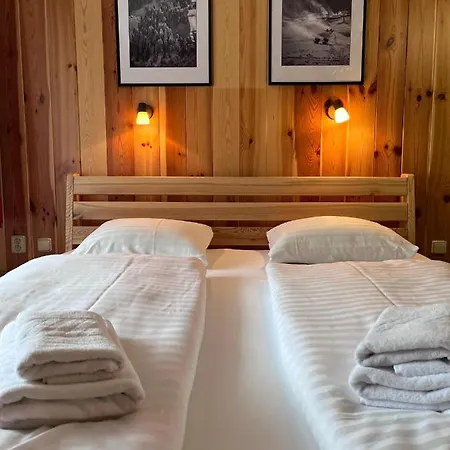 Mountain Near Bus - Walk Everywhere - Location アパート *