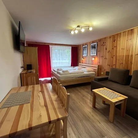 Mountain Near Bus - Walk Everywhere - Location