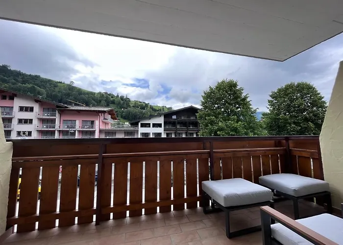 Lejlighed Mountain Near Bus - Walk Everywhere - Location *